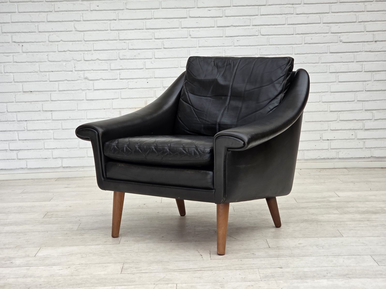 photo vinterior 1960s, Danish Armchair By Aage Christensen, Furniture Leather.