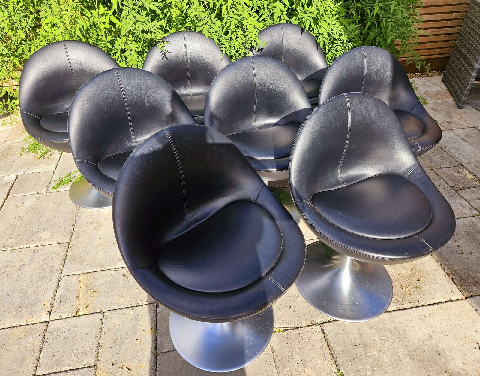 Pair Of Authentic, Labelled 'Venus' Tulip Chairs Designed By Börje Johanson photo 495.0