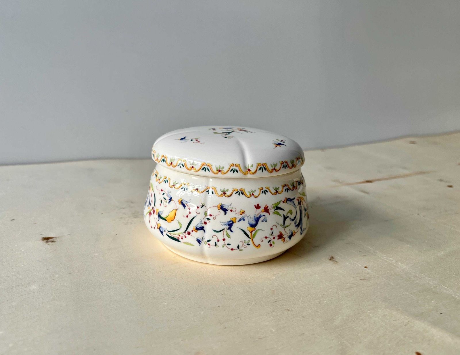 Gien Toscana Earthenware Candy Box, Round Jewelry Box, French Tableware Manufacture photo furniture