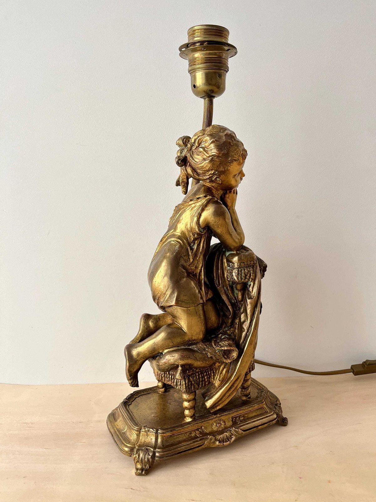Antique Bronze Lamp " The Little Girl On A Prayer Chair" From 1900s, French Precious Lighting photo Lighting