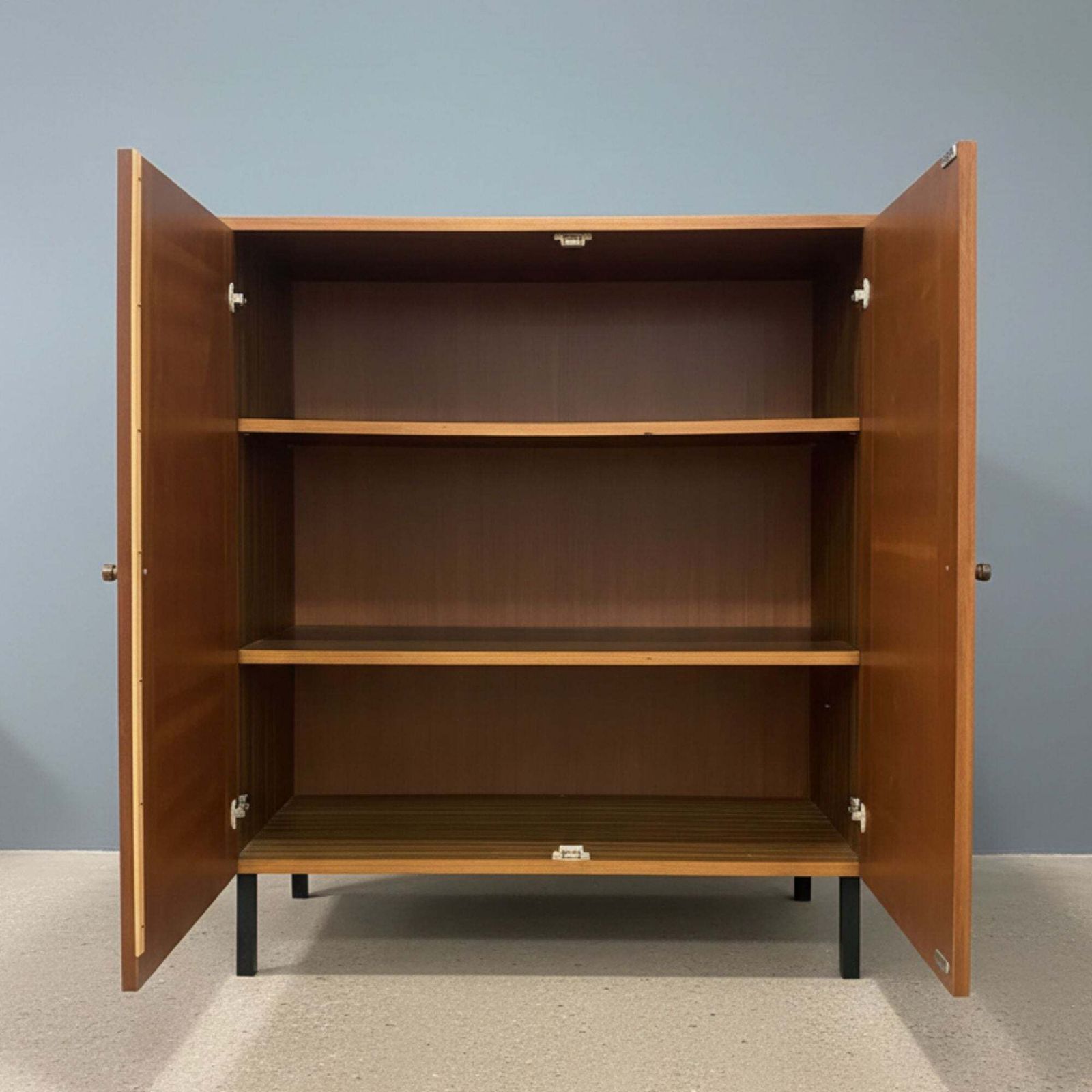 Retro Kast "Hikor" – Jaren 1970, Tsjecho Slowakije photo for sale