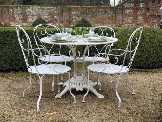 Set Of White Cast Iron Circular French Garden Table & Four Matching Chairs photo furniture