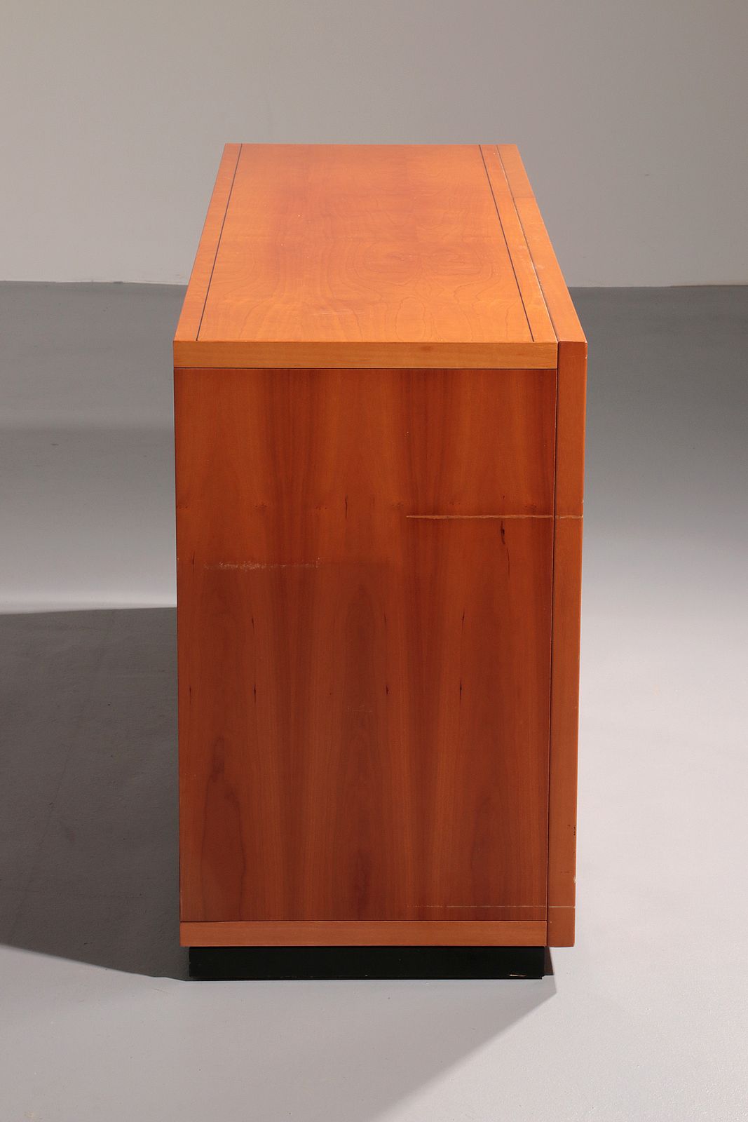 Brutalist Italiaans Sideboard Caccia Alla Volpe Voor Linea Arredo photo vintage