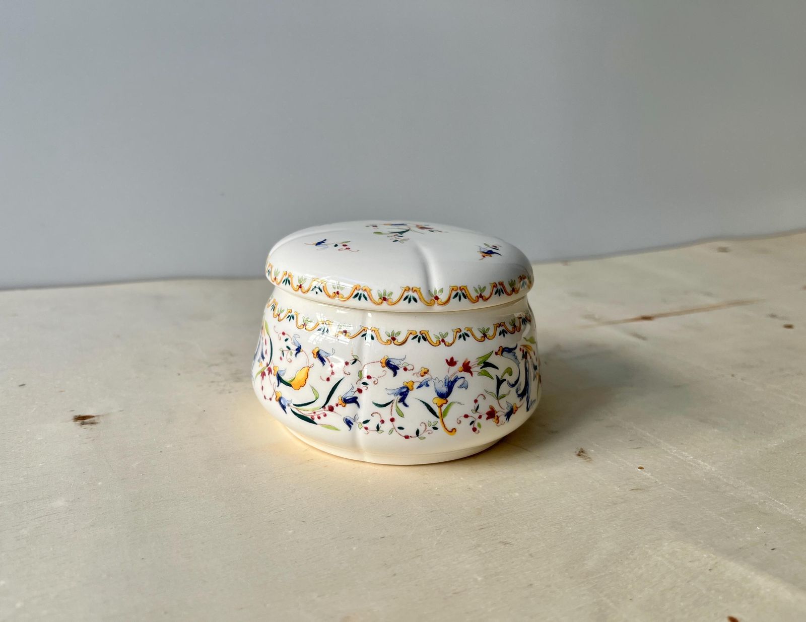 Gien Toscana Earthenware Candy Box, Round Jewelry Box, French Tableware Manufacture photo furniture