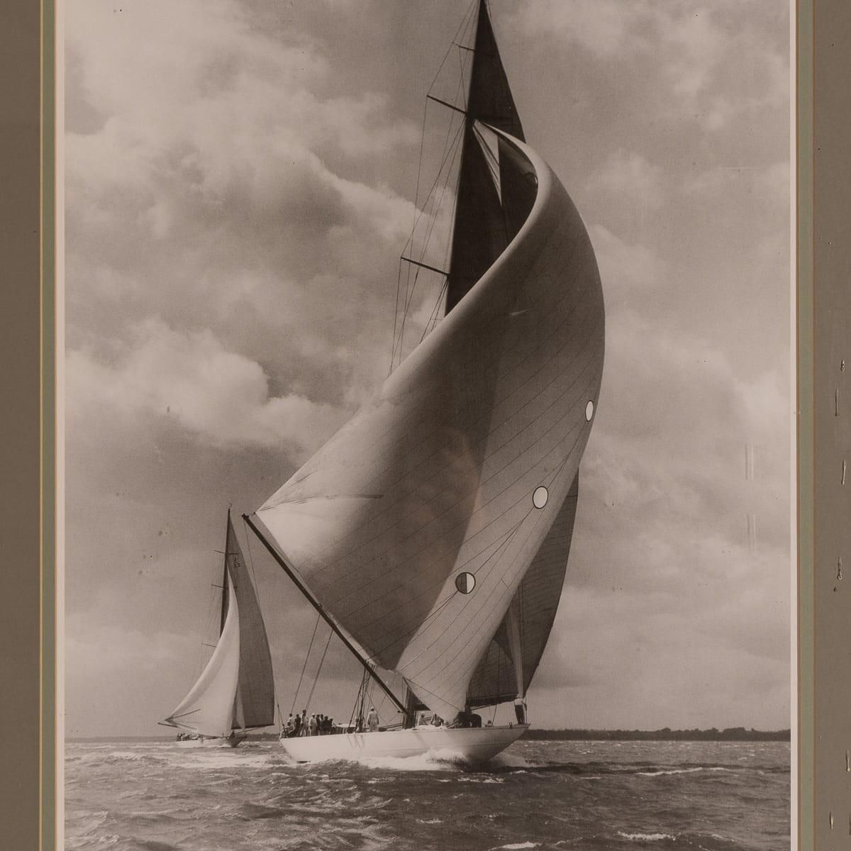 20th Century Framed Beken Of Cowes Print Of The Racing Yacht 'Velsheda' C.1934 photo 1218.0