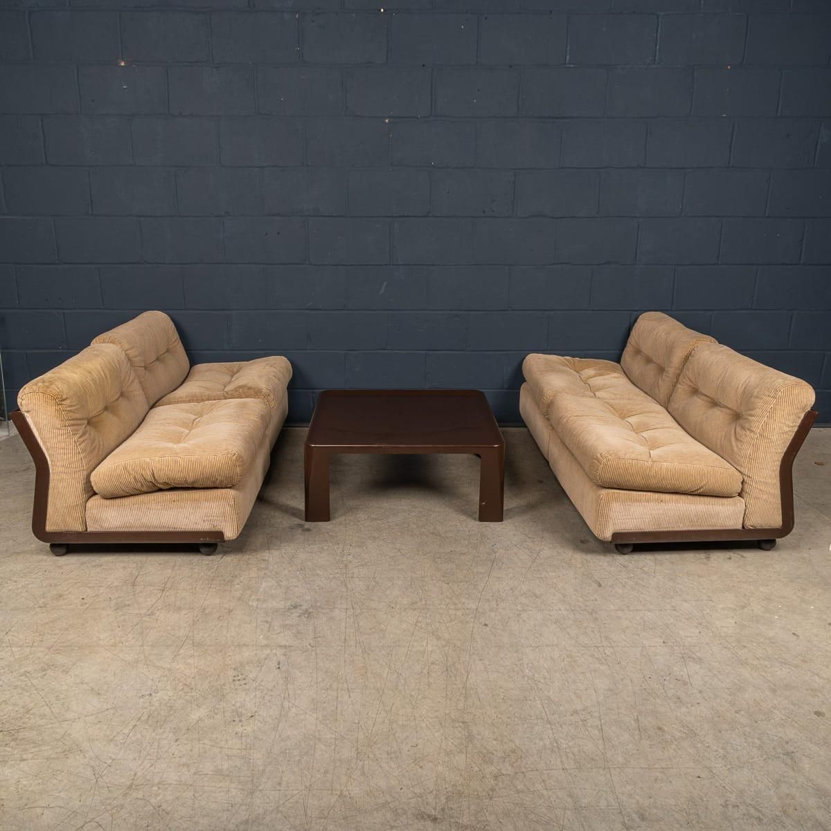 An Italian "Amanta" 4 Piece Modular Sofa By Mario Bellini For B&B Italia C.1980 photo for sale