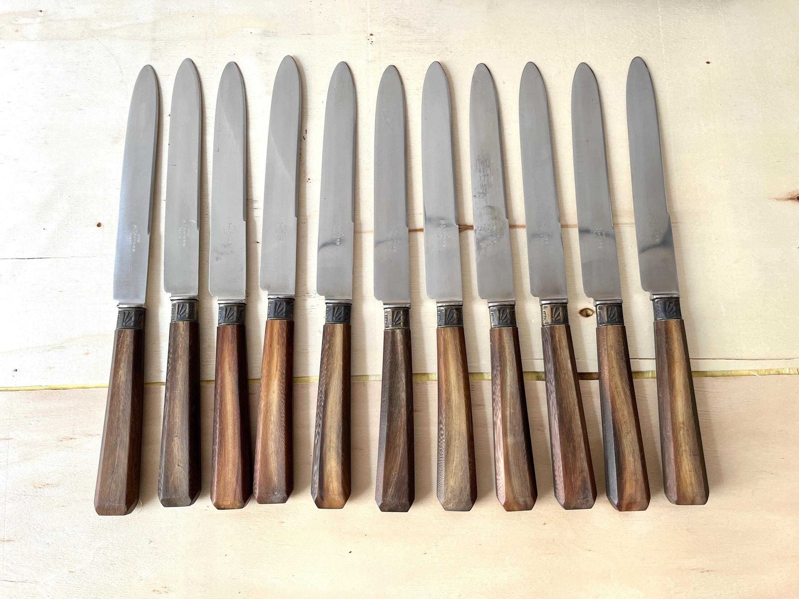 Antique Set Of 11 Art Deco Wooden Knives, Vintage French Parisian Table Cutlery photo furniture
