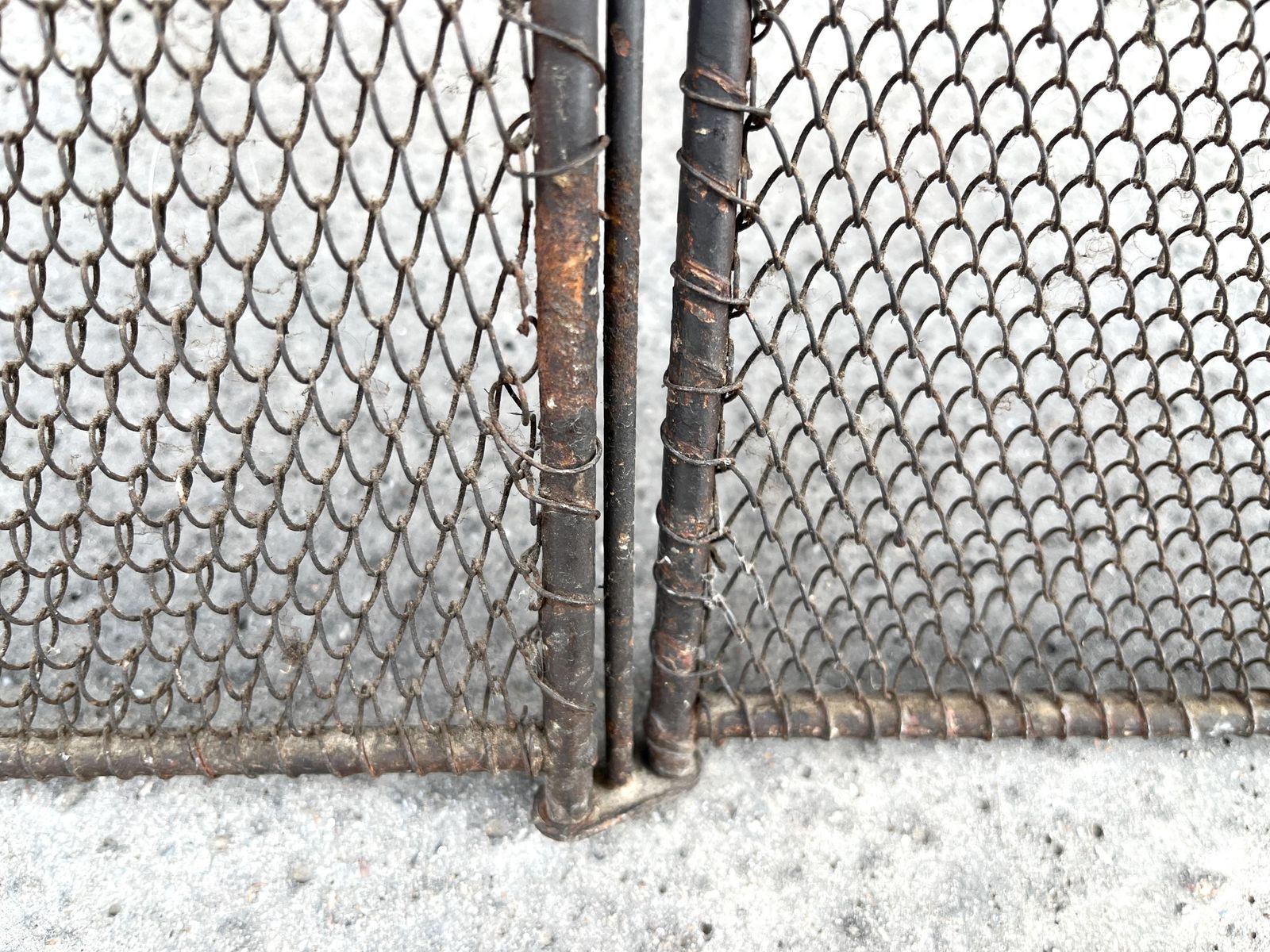 photo vintage French 19th Copper Fire Screen 53 X 20 Inches, Napoleon 3rd Fireplace Protector, 4 Flap Antique Chimney Screen
