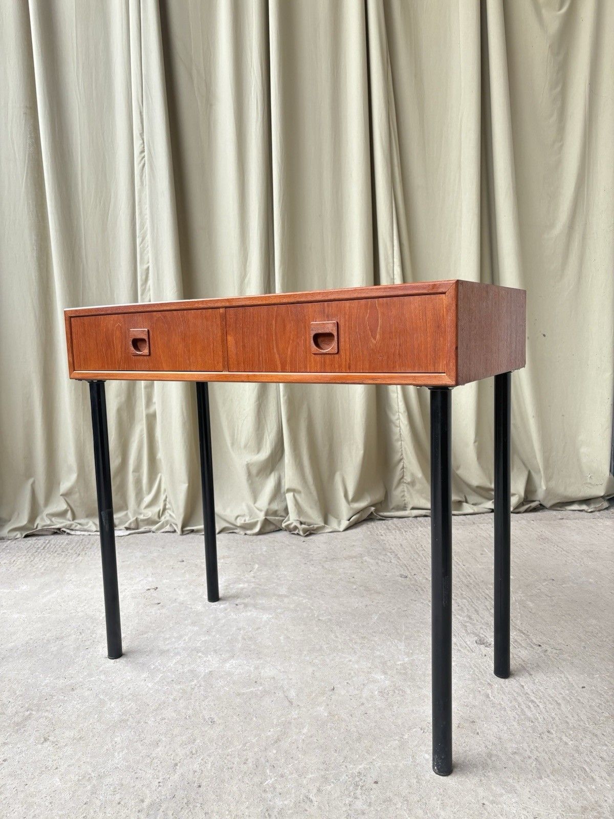 photo furniture Vtg Mid Century Danish Cado Compact Desk Console Side Table Chest Drawers R1103