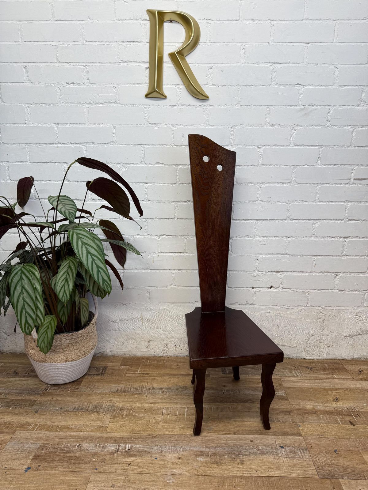 Arts & Crafts Oak Decorative Low Chair | Early 20th Century Spinning Chair. photo Furniture