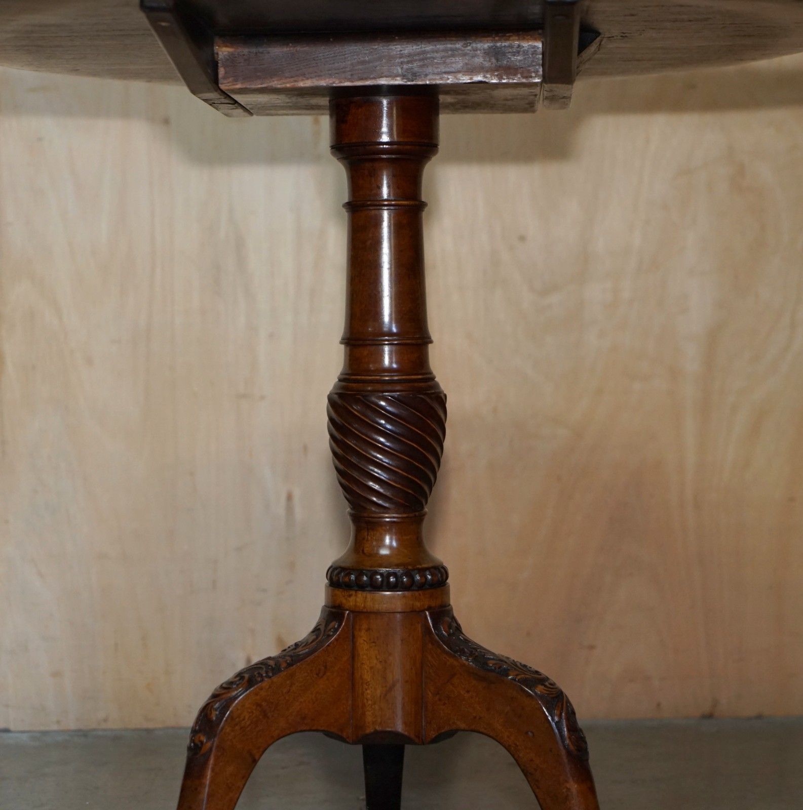 Antique Georgian Pie Crust Edge Thomas Chippendale Tilt Top Occasional Table photo vintage