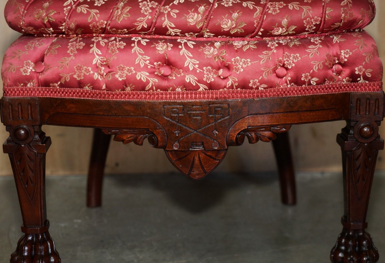 Furniture Four Antique Victorian Flamed Mahogany Lion Carved Dining Chairs Part Of A Suite photo