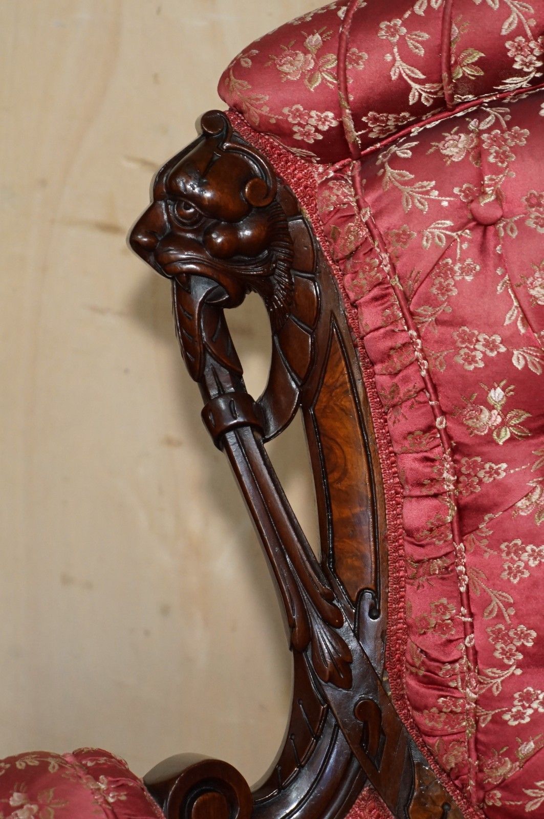 Antique Victorian Flamed Mahogany Lion Carved Pair Of Armchairs Part Of A Suite photo vinterior