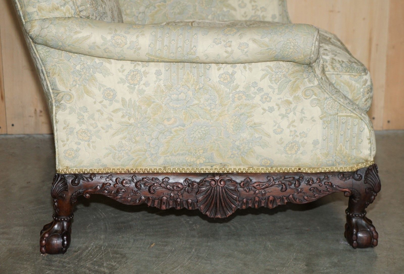 photo buy Sublime Antique Victorian Carved Claw & Ball Feet Show Framed Mahogany Armchair
