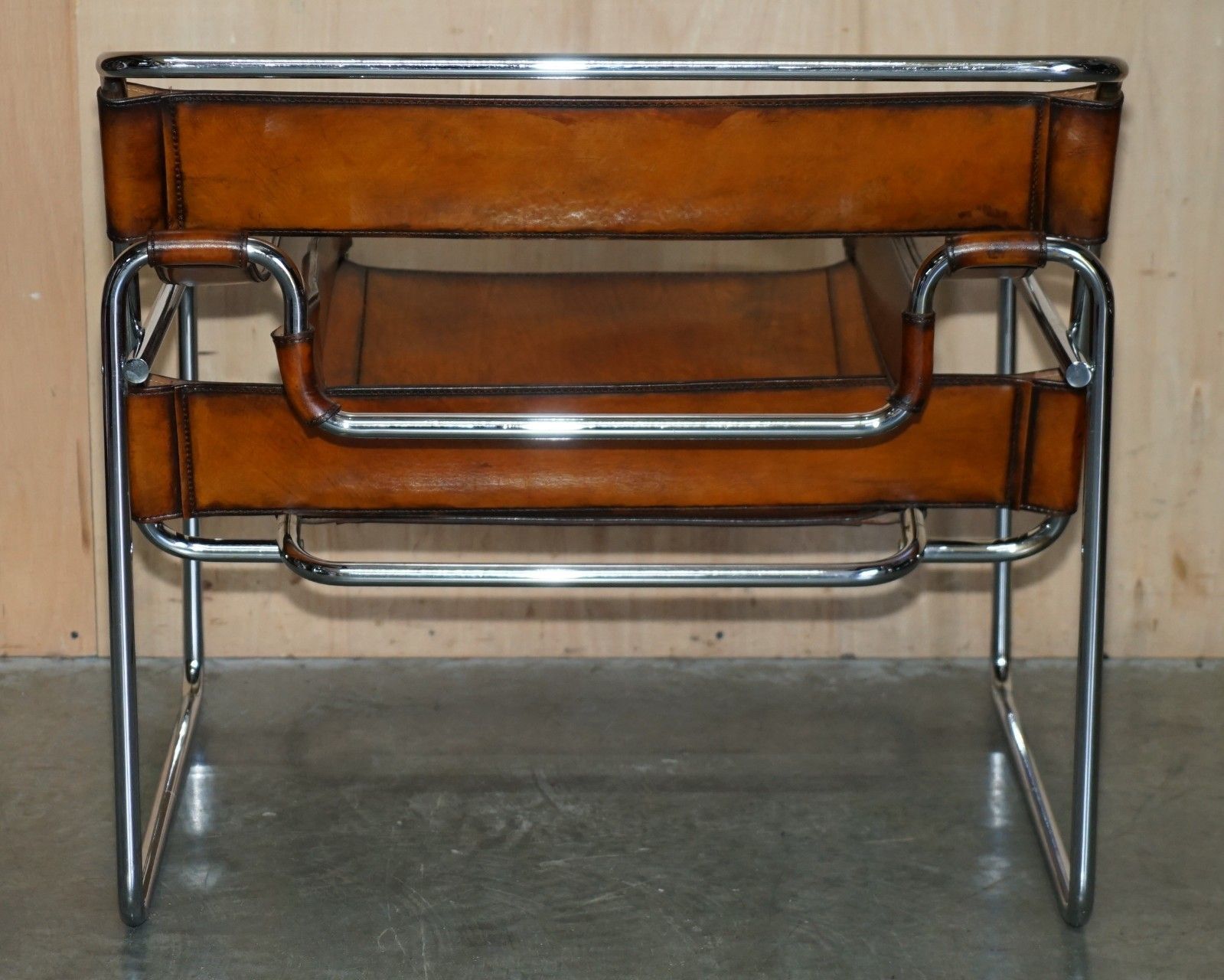 photo vinterior Pair Of Restored Marcel Breuer Fasem 1980's Wassily B3 Brown Leather Armchairs