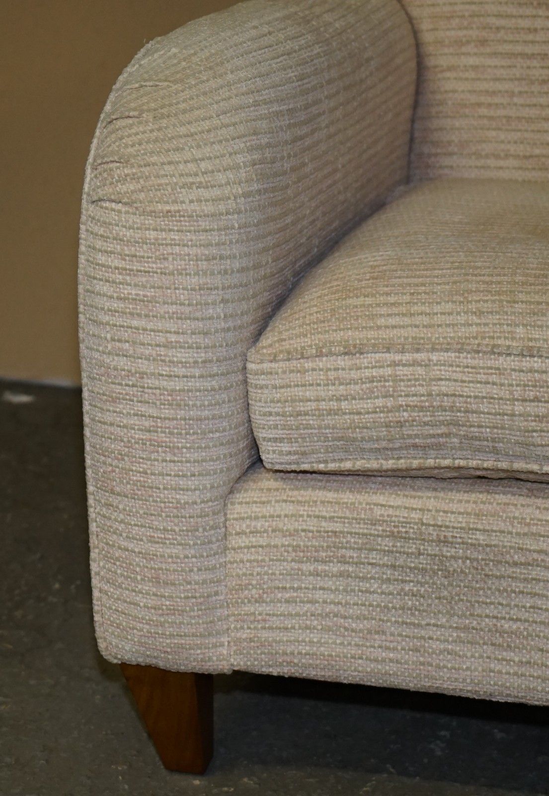 photo for sale Contemporary Modern Club Sitting Room Armchair In Nice Fabric
