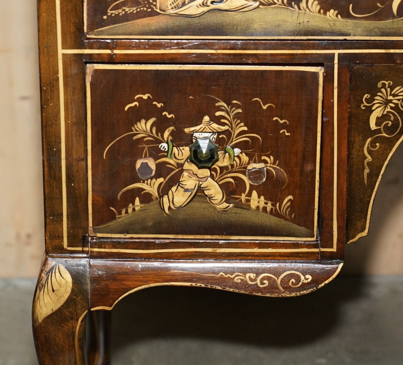 photo furniture Exquisite Chinese Circa 1920 Chinoiserie Walnut Dressing Table Or Kneehole Desk