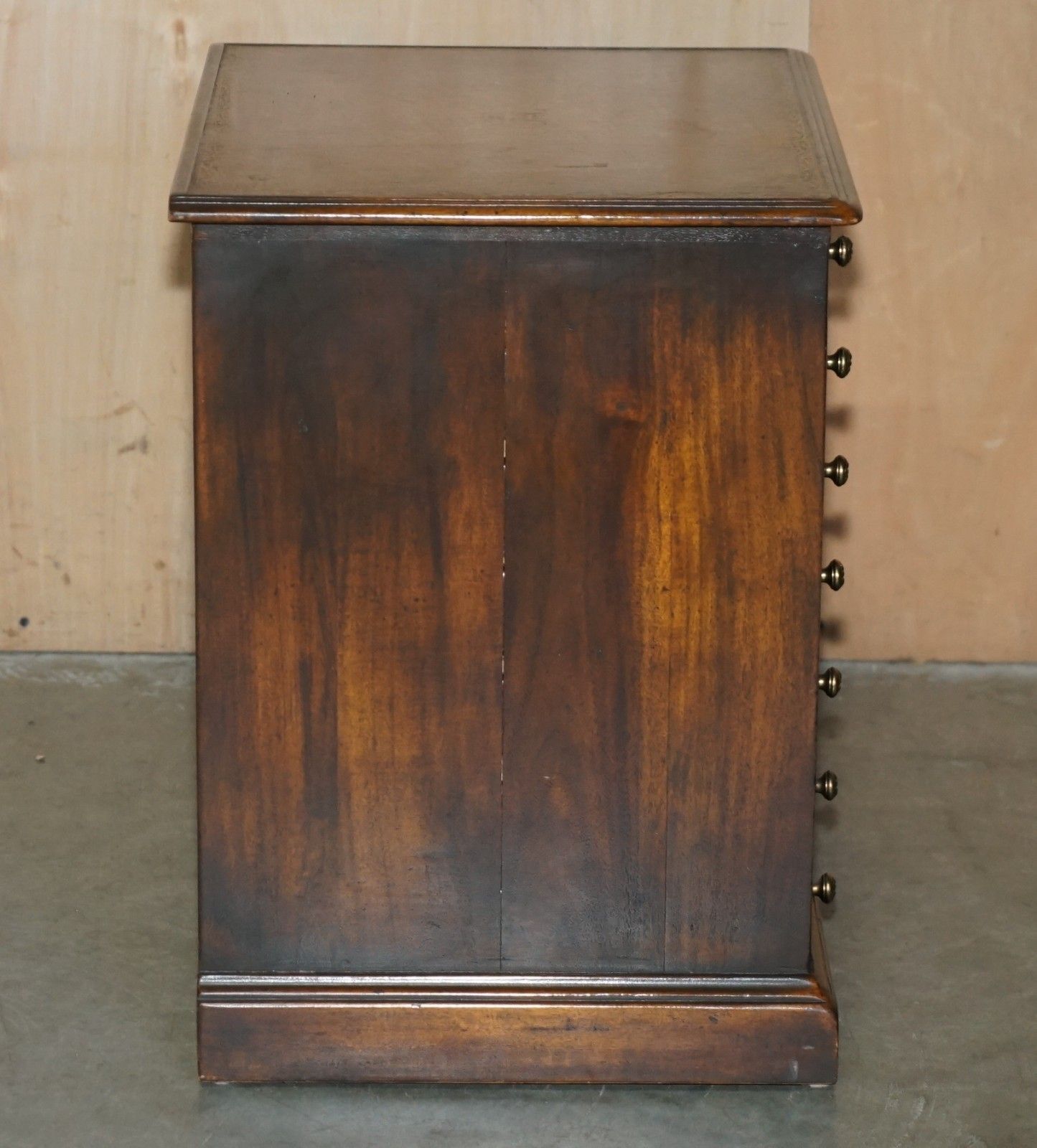 Furniture Unique Pair Of Lockable Theodore Alexander Nightstand Collectors Drawers Tables photo