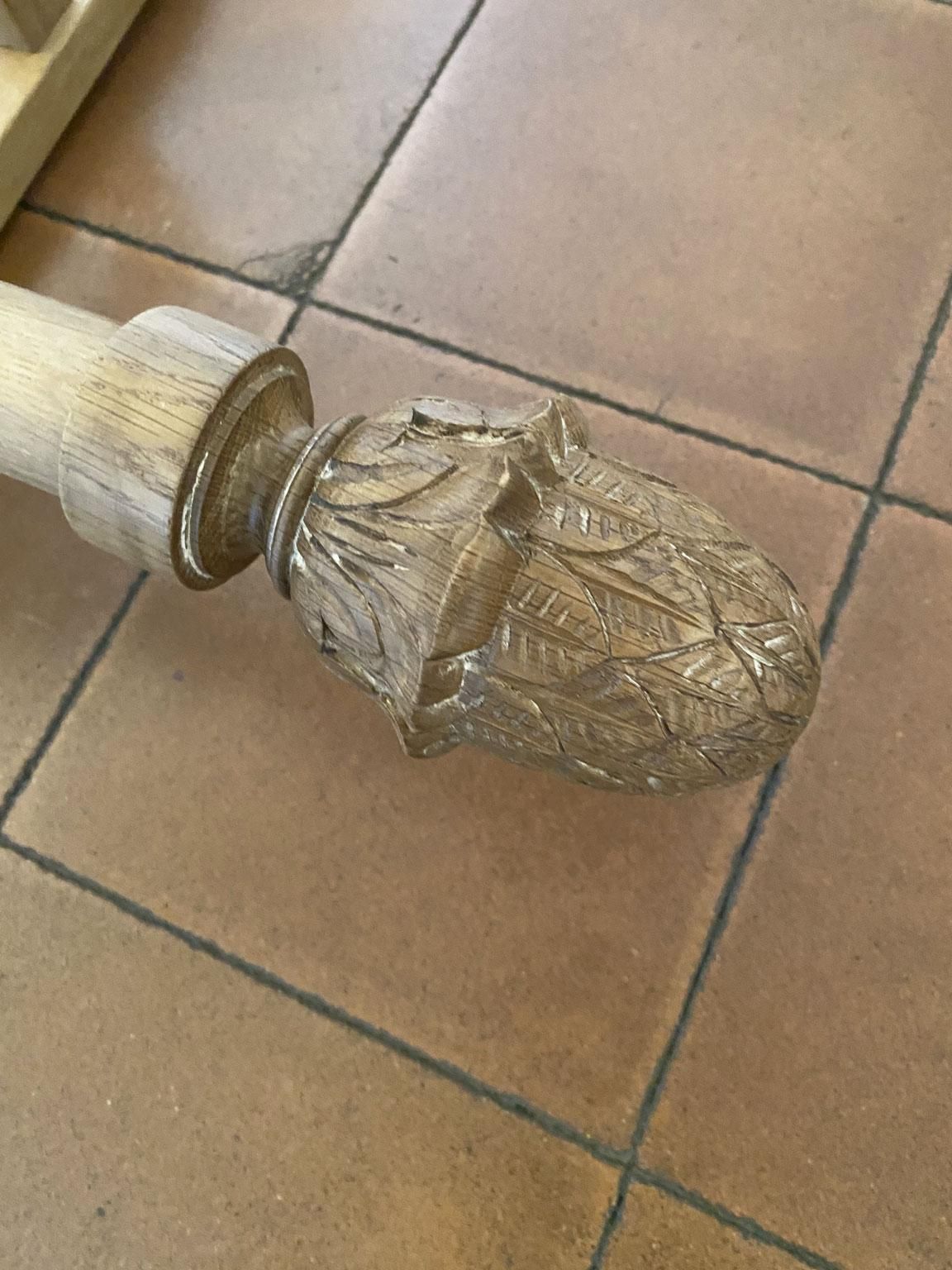 photo furniture French Vintage Carved In Natural Oak Wood Curtain Rod With Wooden Rings