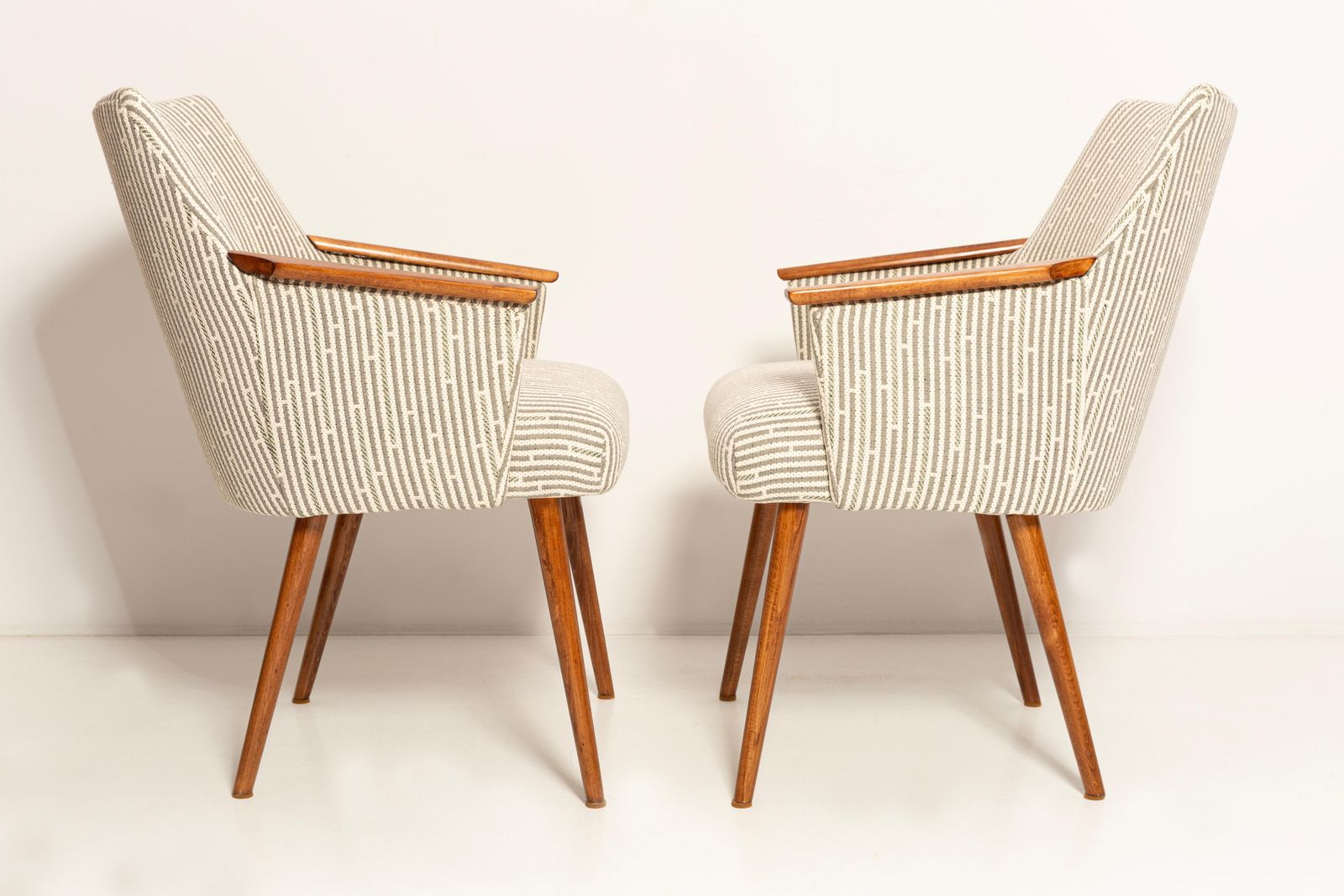 Set Of Two Mid Century Modern White Beige And Gray Chairs, 1960s, Germany photo Furniture