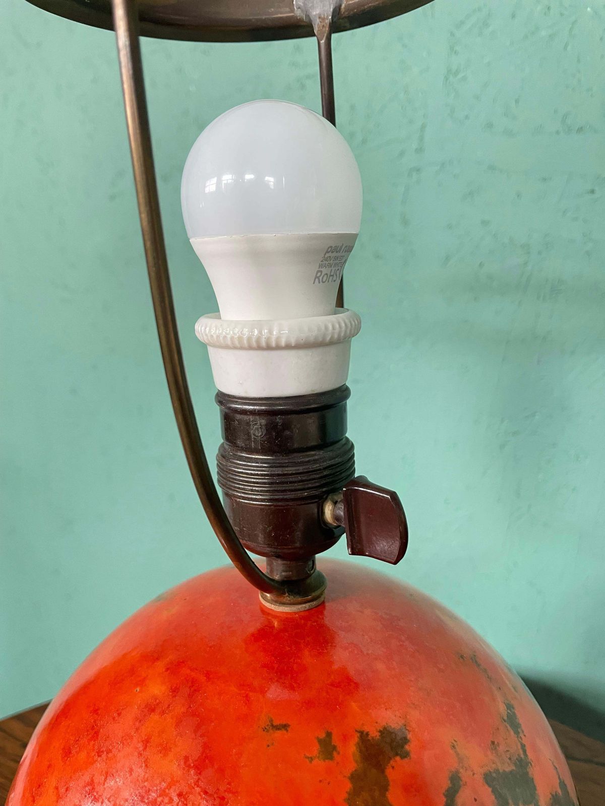 Art Deco Hak Herman Kähler Pottery Lamp, C.1930s Orange Globe With Brass Detais photo Lighting