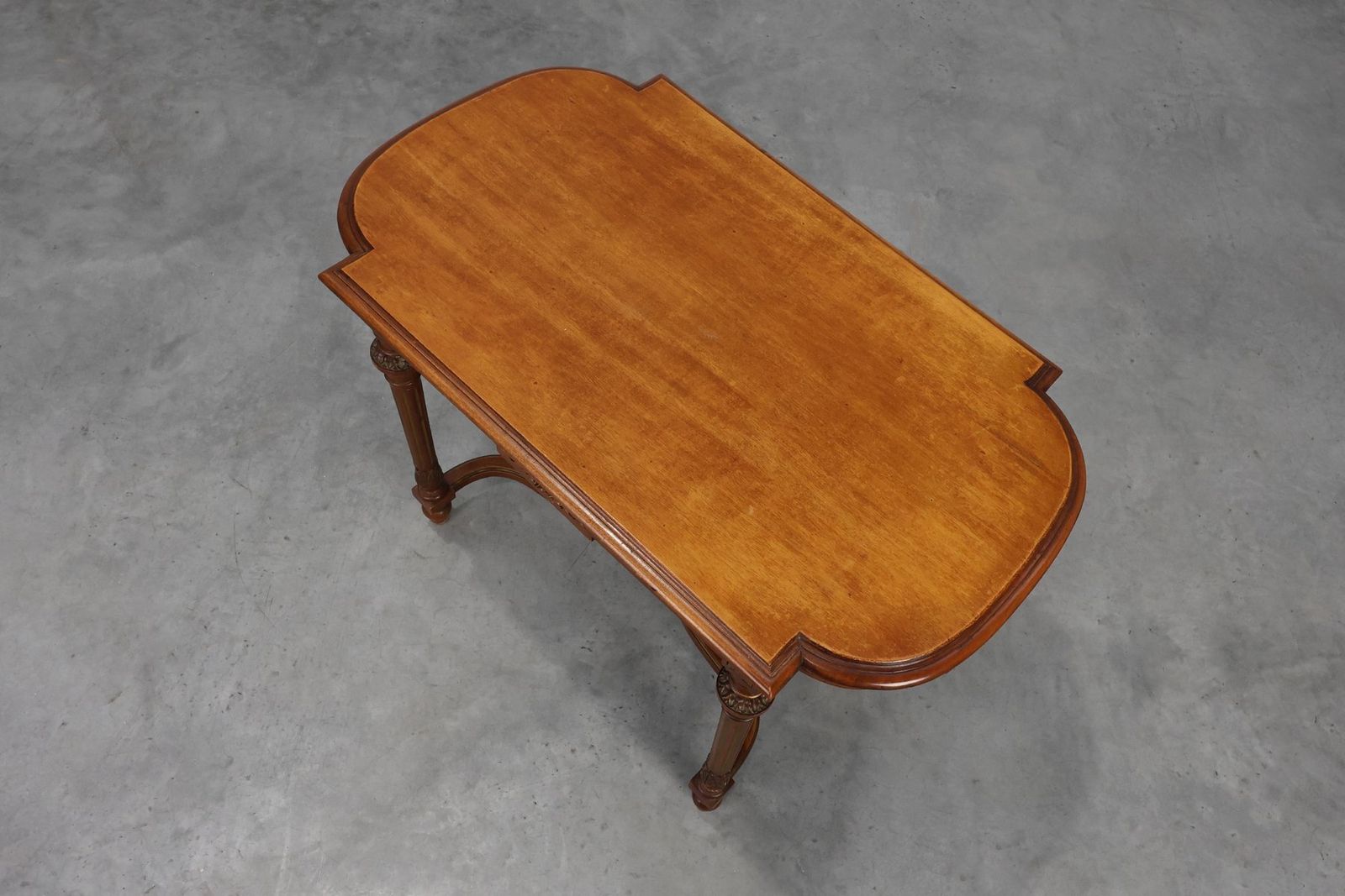 photo furniture Empire French Oak Side Table With Gilt Details, 1900s
