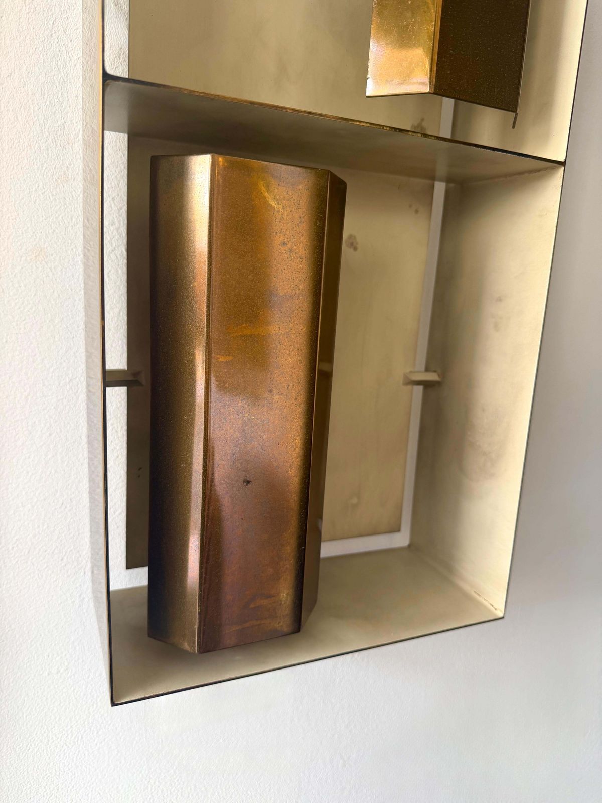 photo for sale Pair Of Brass Sconces "Finestra" 12664 By Gio Ponti For Arredoluce. Italy, 1950s