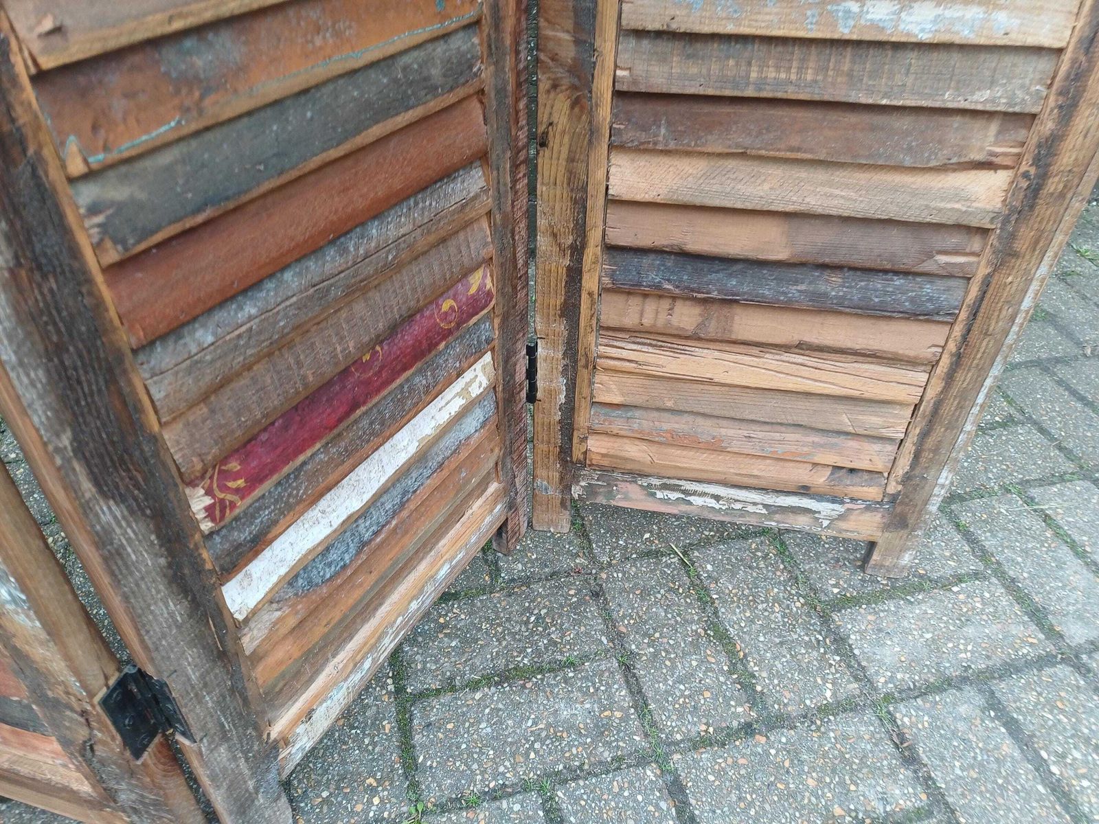 Large Bespoke Reclaimed Wood Folding Screen 4 Panel Room Divider Rustic Industrial Slatted Louvered Privacy Screen 170cm photo vinterior