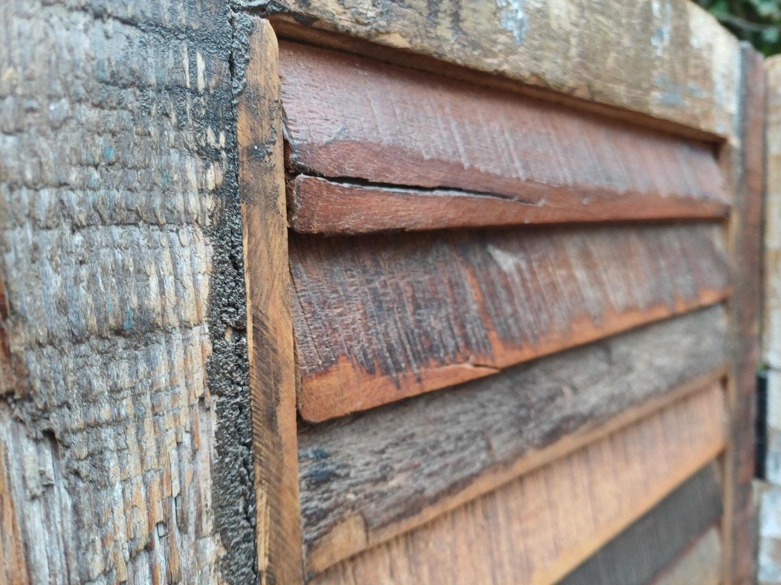 photo for sale Large Bespoke Reclaimed Wood Folding Screen 4 Panel Room Divider Rustic Industrial Slatted Louvered Privacy Screen 170cm