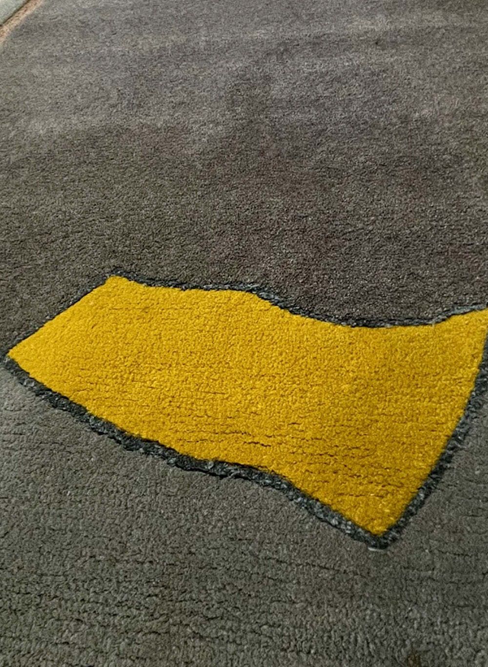 Tisca Modernist Hand Tufted Wool Rug France 1980s photo for sale