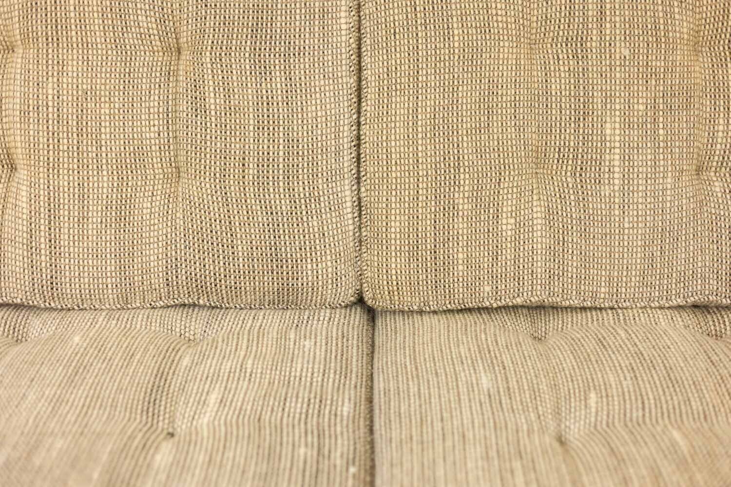 photo vinterior Florence Knoll, For Knoll. Sofa And Pair Of Armchairs. 1960s 70s.