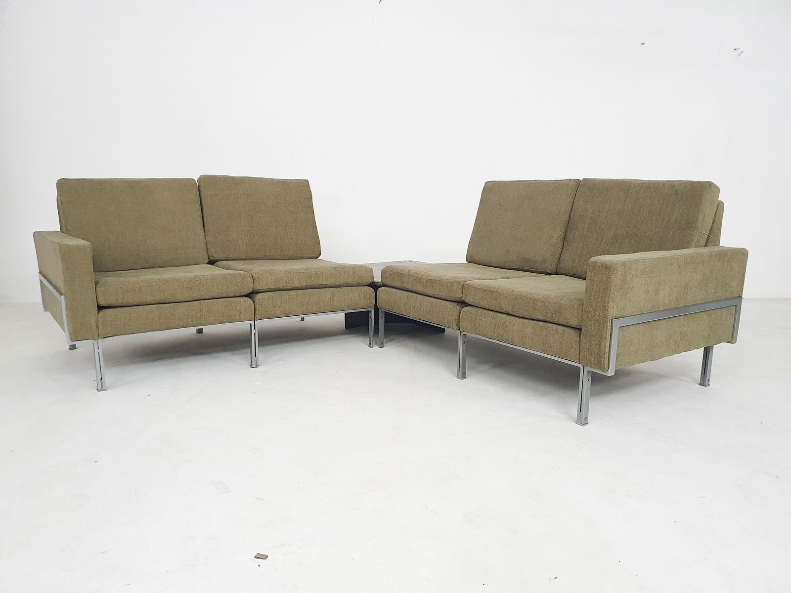 Modulaire 4 Zitsbank, Toegeschreven Aan Florence Knoll, Duitsland, Ca. Jaren 1960 photo for sale