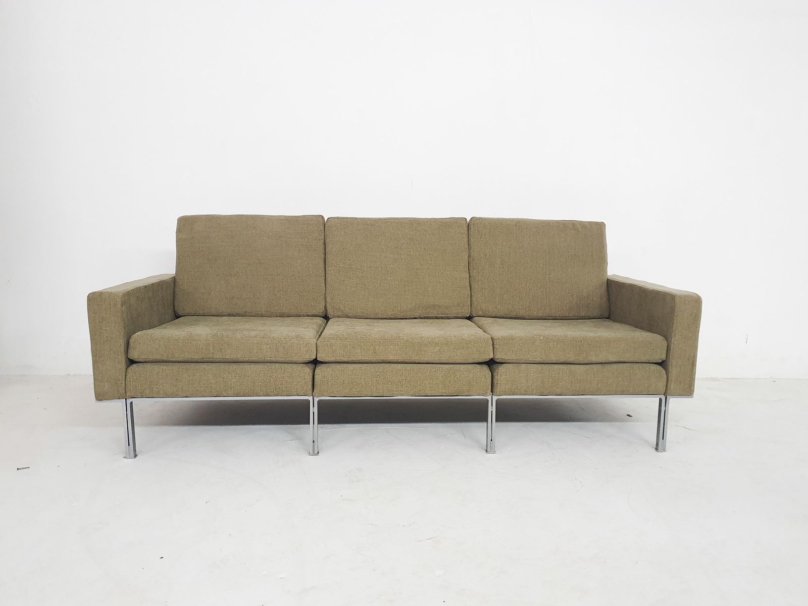 photo for sale Modulaire 4 Zitsbank, Toegeschreven Aan Florence Knoll, Duitsland, Ca. Jaren 1960