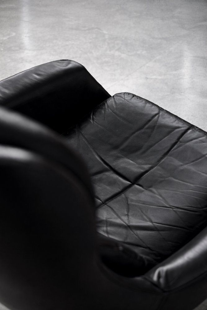 photo furniture Mid Century Scandinavian Modern Swivel Lounge Chair From Selig Imperial, 1970s