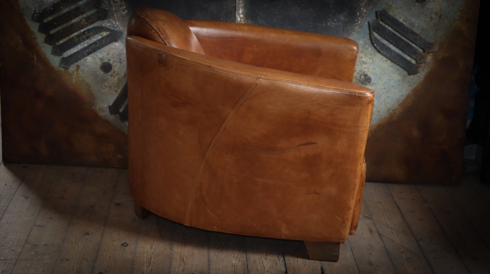 photo vintage Timothy Oulton Halo Mars Aviator Rocket Leather Club Armchair Buck'dn Brok'n 🚚