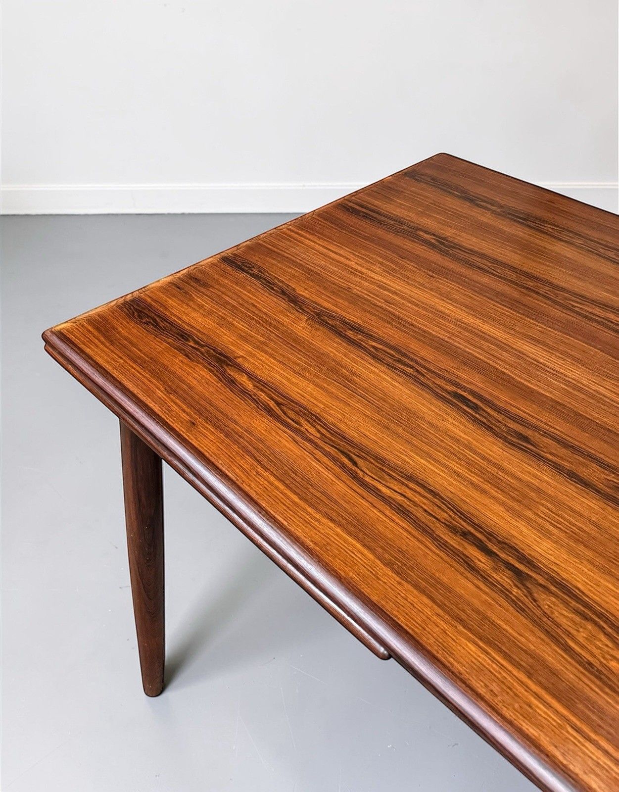 Danish Knud Nielson Rosewood Extending Dining Table Draw Leaf Superior Quality photo vinterior