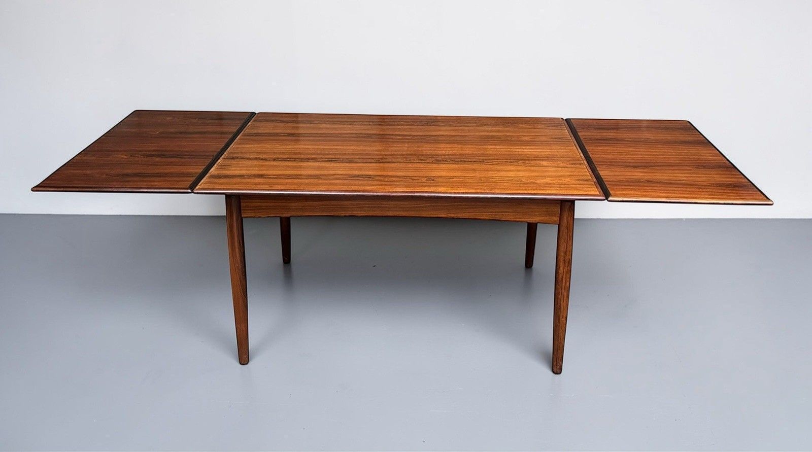 photo vinterior Danish Knud Nielson Rosewood Extending Dining Table Draw Leaf Superior Quality