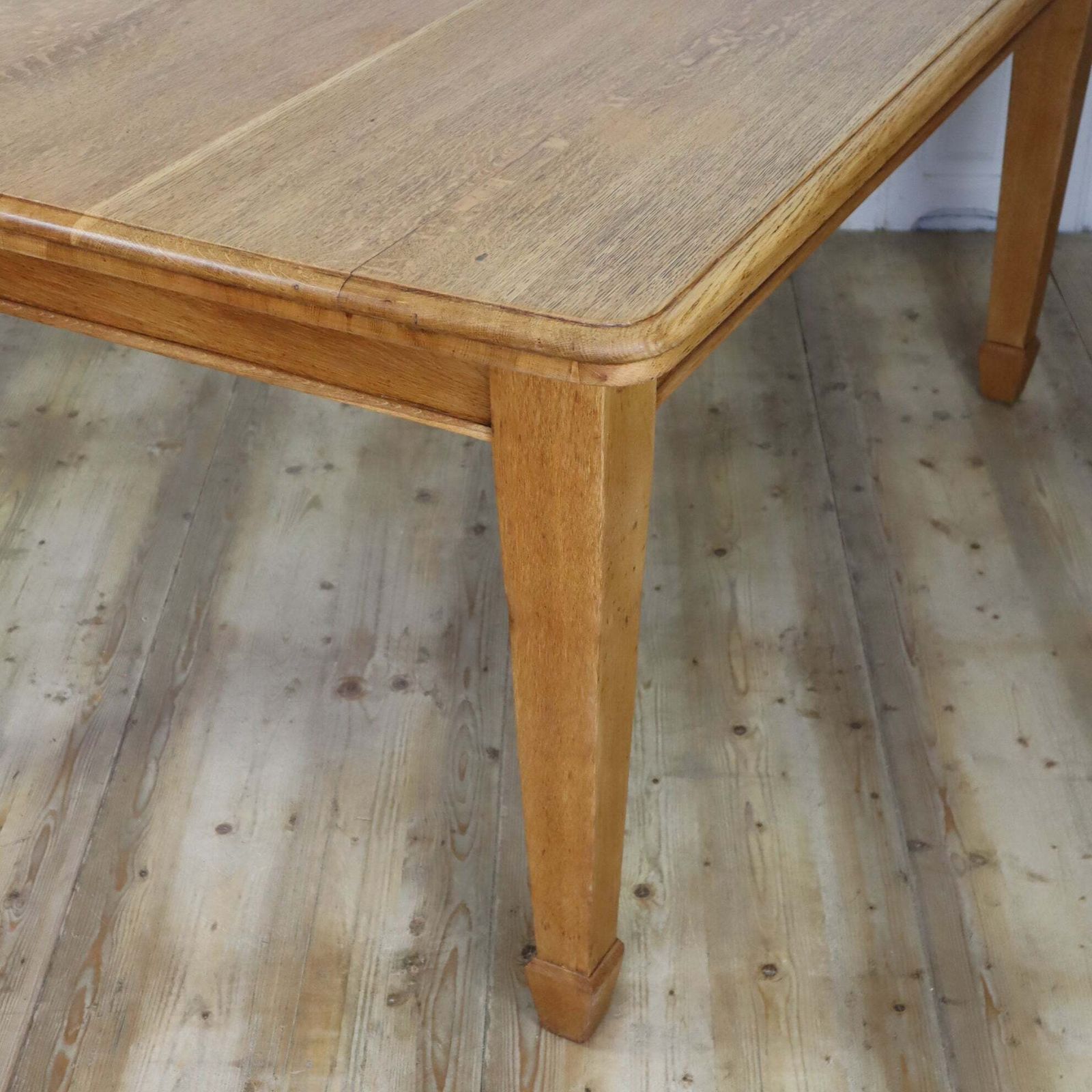 photo vinterior Antique Solid Oak Dining Table