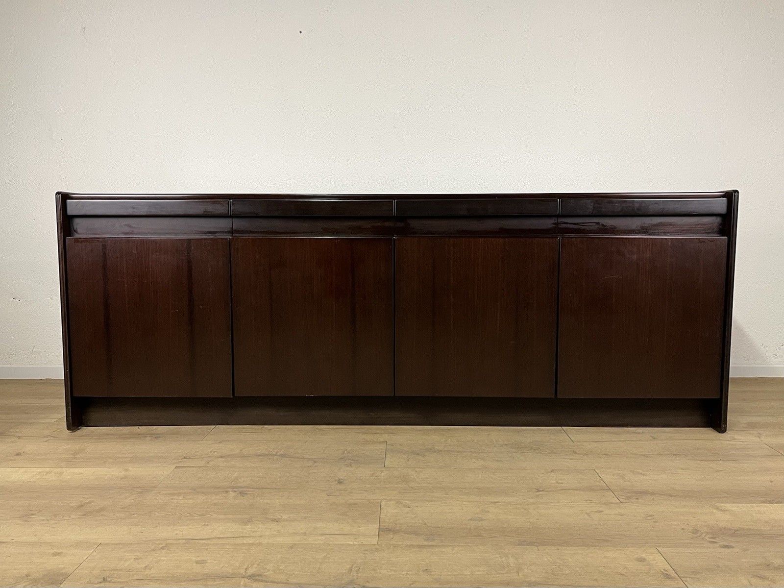 Daniel Paolo Piva Fama 70’s Vintage Design Furniture Sideboard
