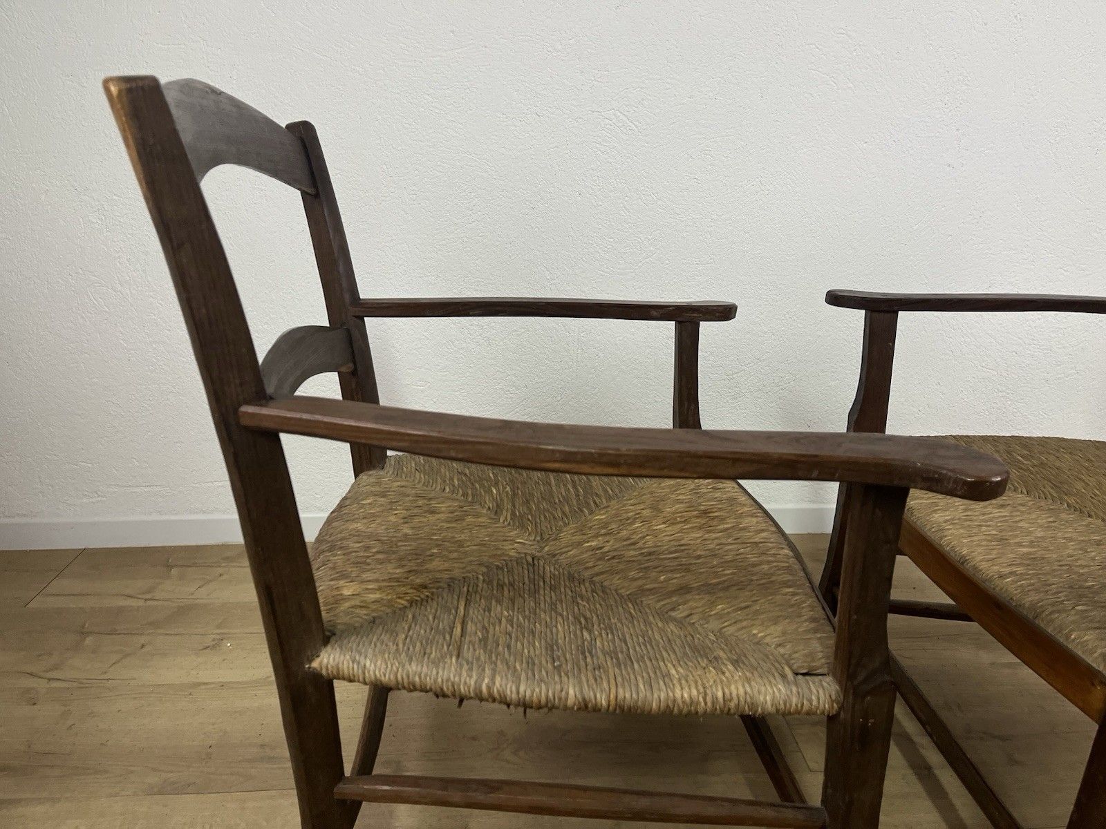 photo vinterior Pair Of 40’s Straw Wood Fireplace Armchairs Vintage Design