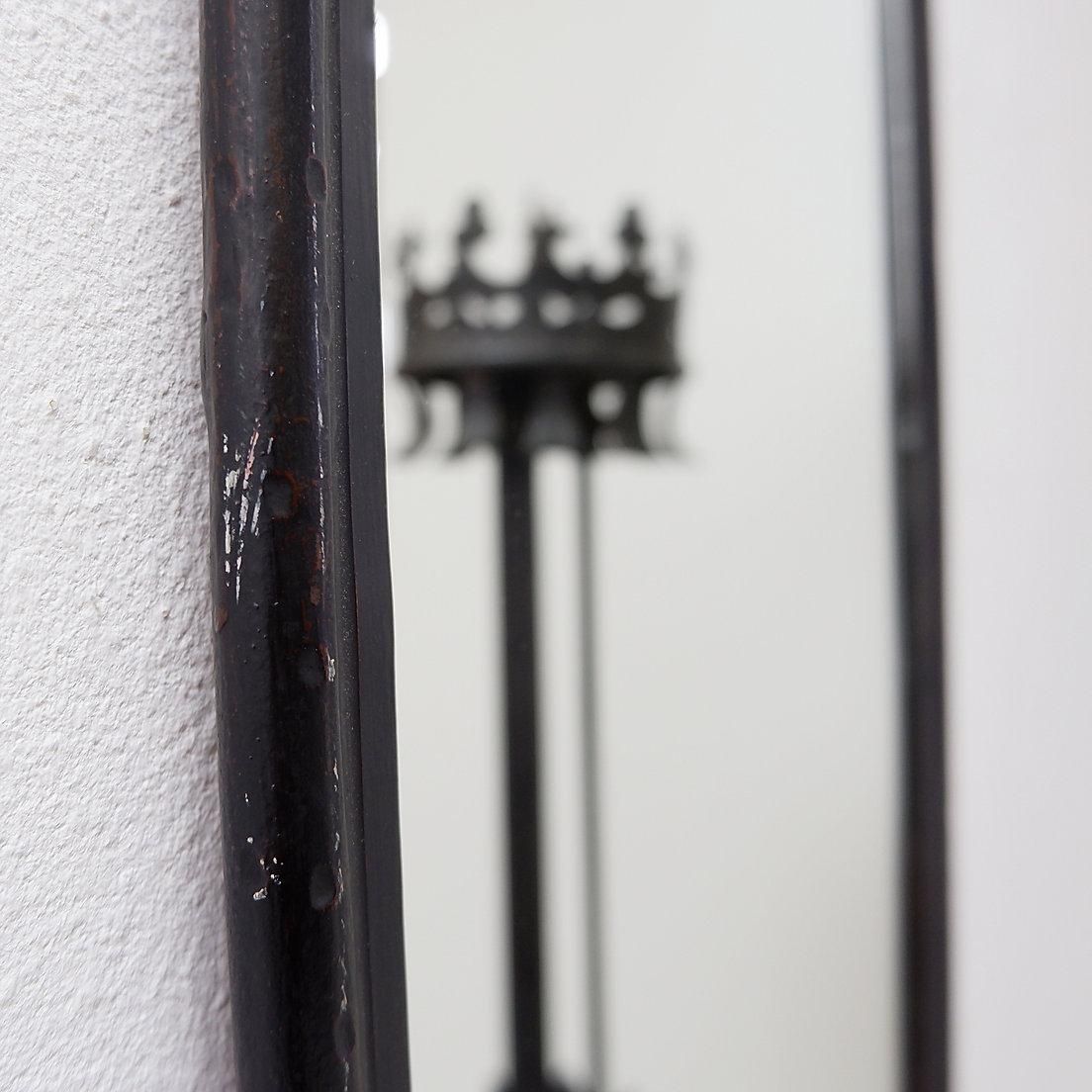 Modern Oval Mirror By Deknudt, Thin Metal Frame, 20th Century photo furniture