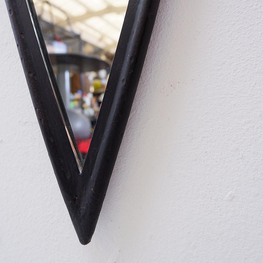 Modern Oval Mirror By Deknudt, Thin Metal Frame, 20th Century photo vinterior