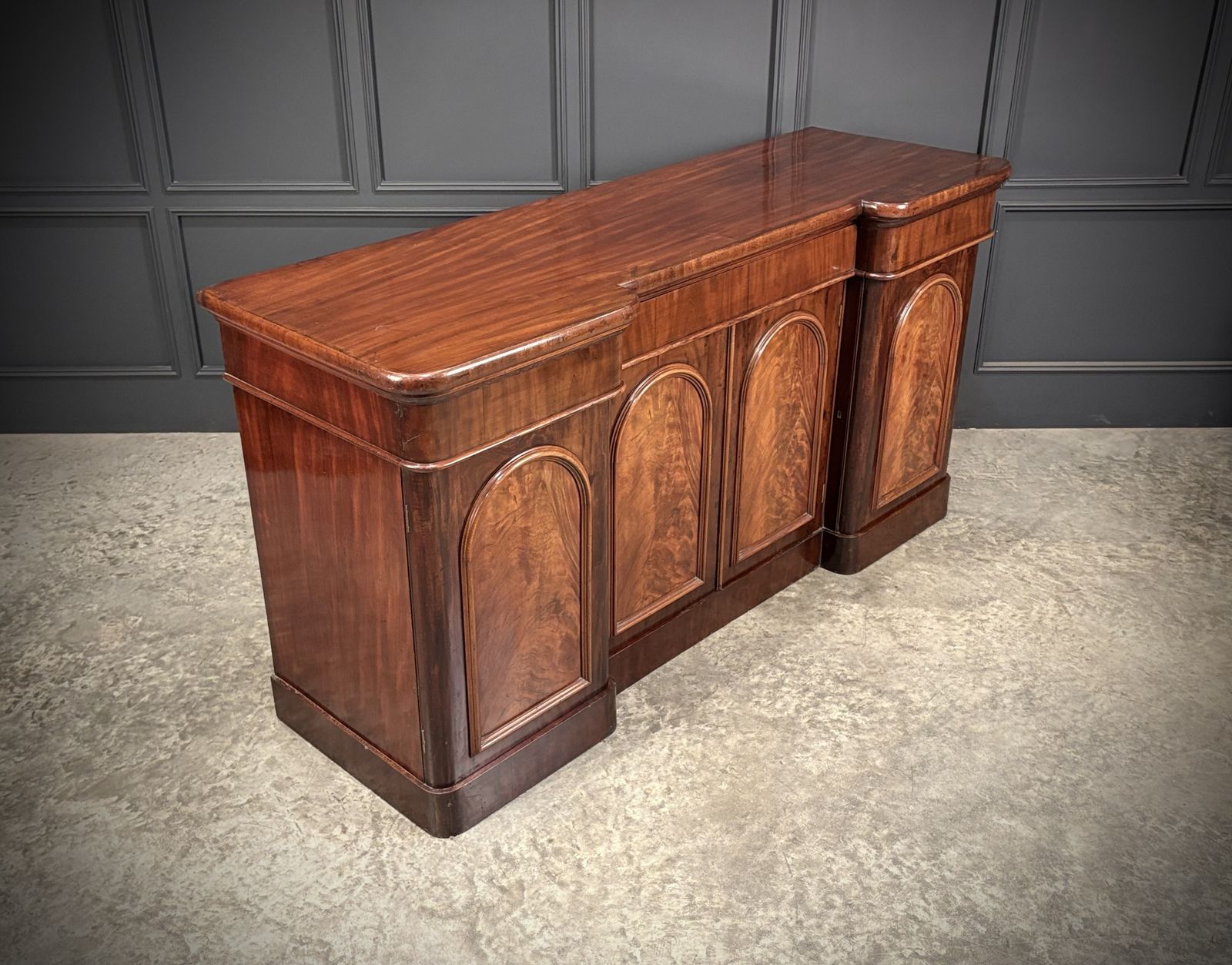 Victorian Mahogany Inverted Breakfront Sideboard photo furniture
