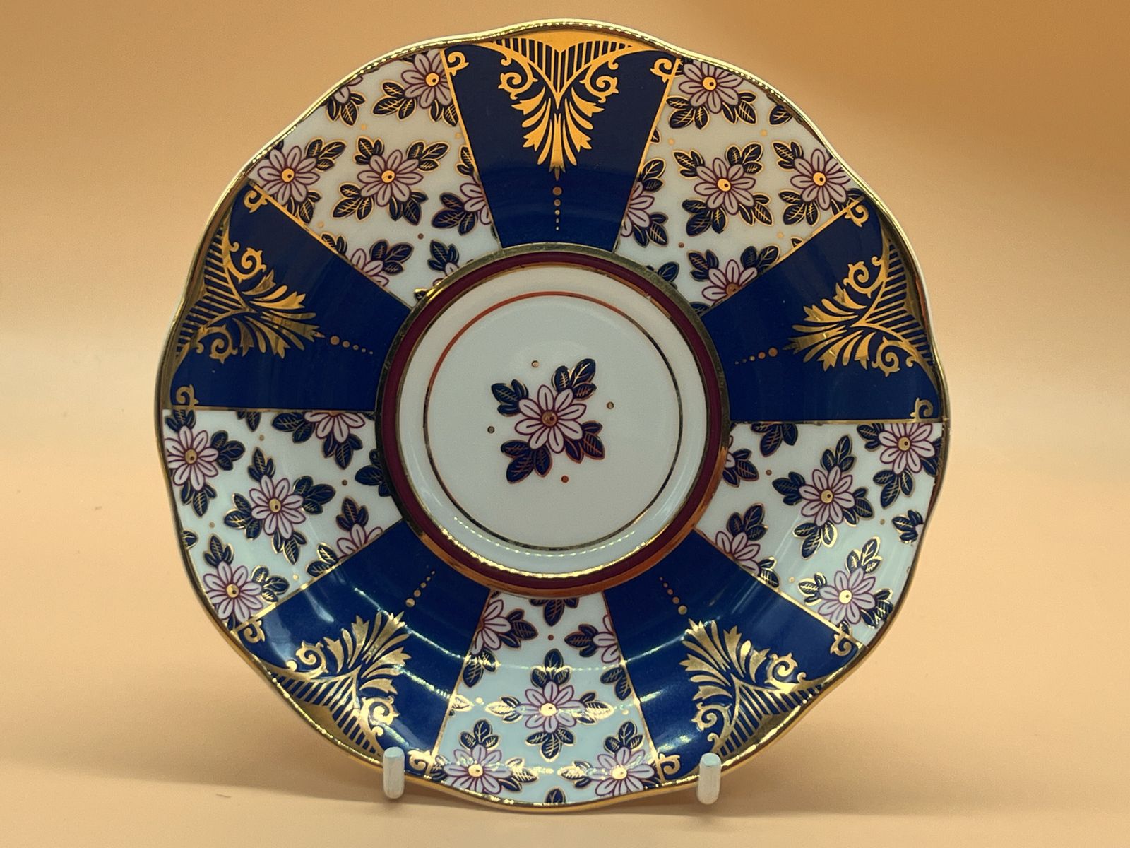 Royal Albert China 100 Years Regency Blue Design Tea Cup And Saucer Duo. photo Home Decor