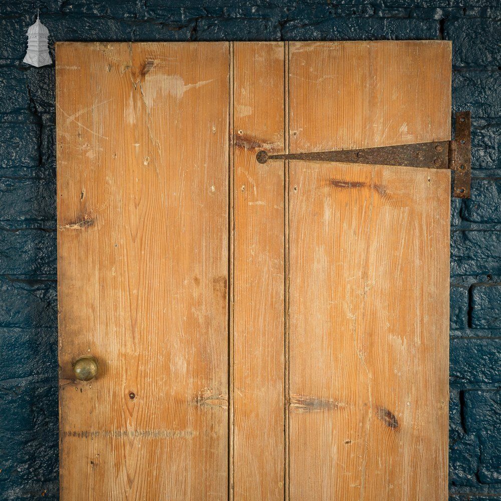 Ledged Plank Door, Reclaimed Cottage Door photo furniture