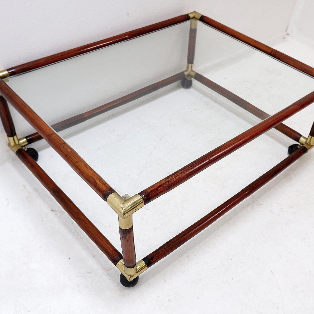 photo vinterior Coffee Table In Bamboo And Brass With Glass Top, 60s