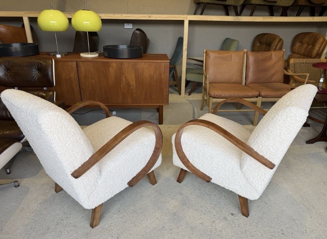 photo furniture Pair Of Jindrich Halabala Armchairs, Art Deco, Vintage, Retro, Mid Century