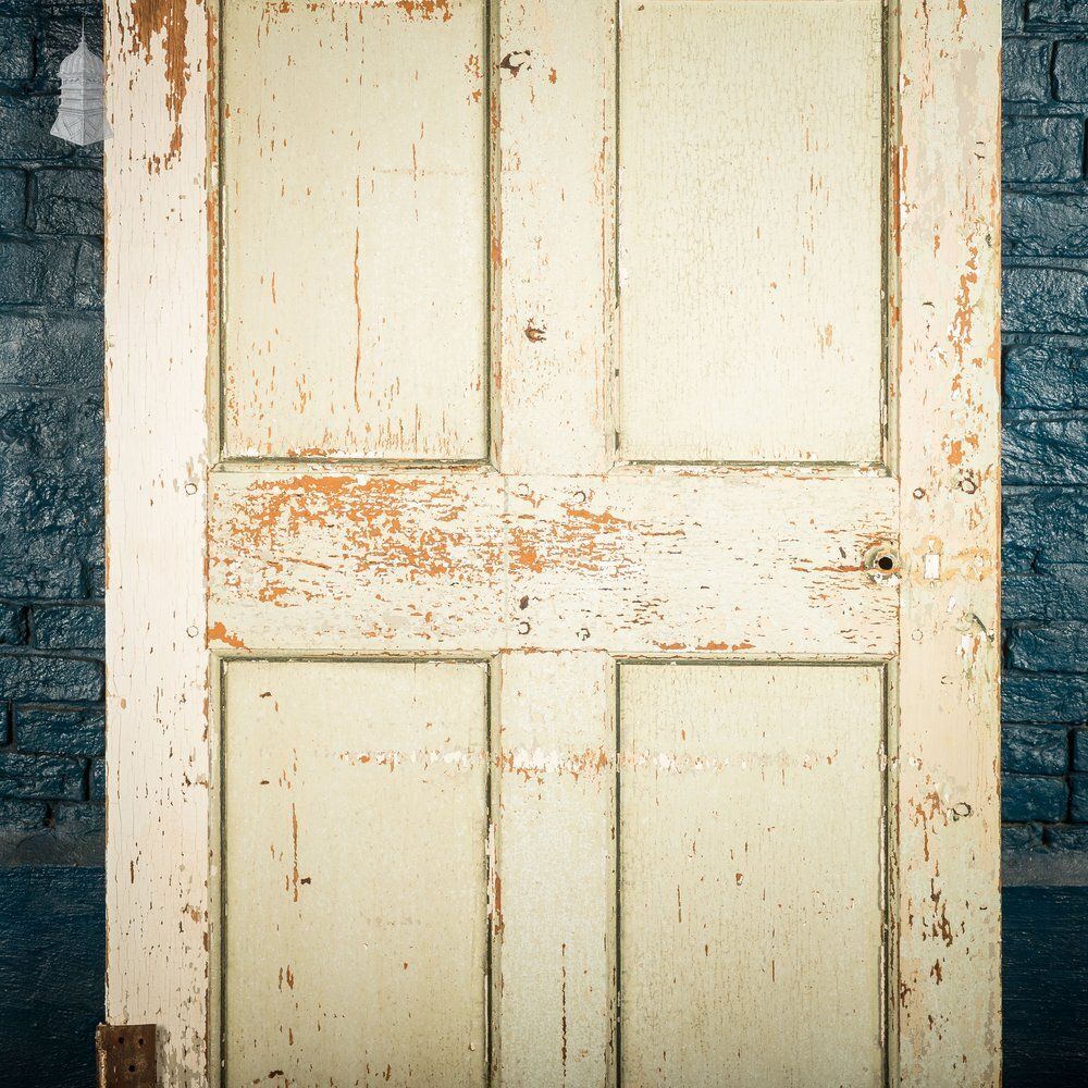 photo vinterior 6 Panel Door, Six Moulded Panels, White & Green