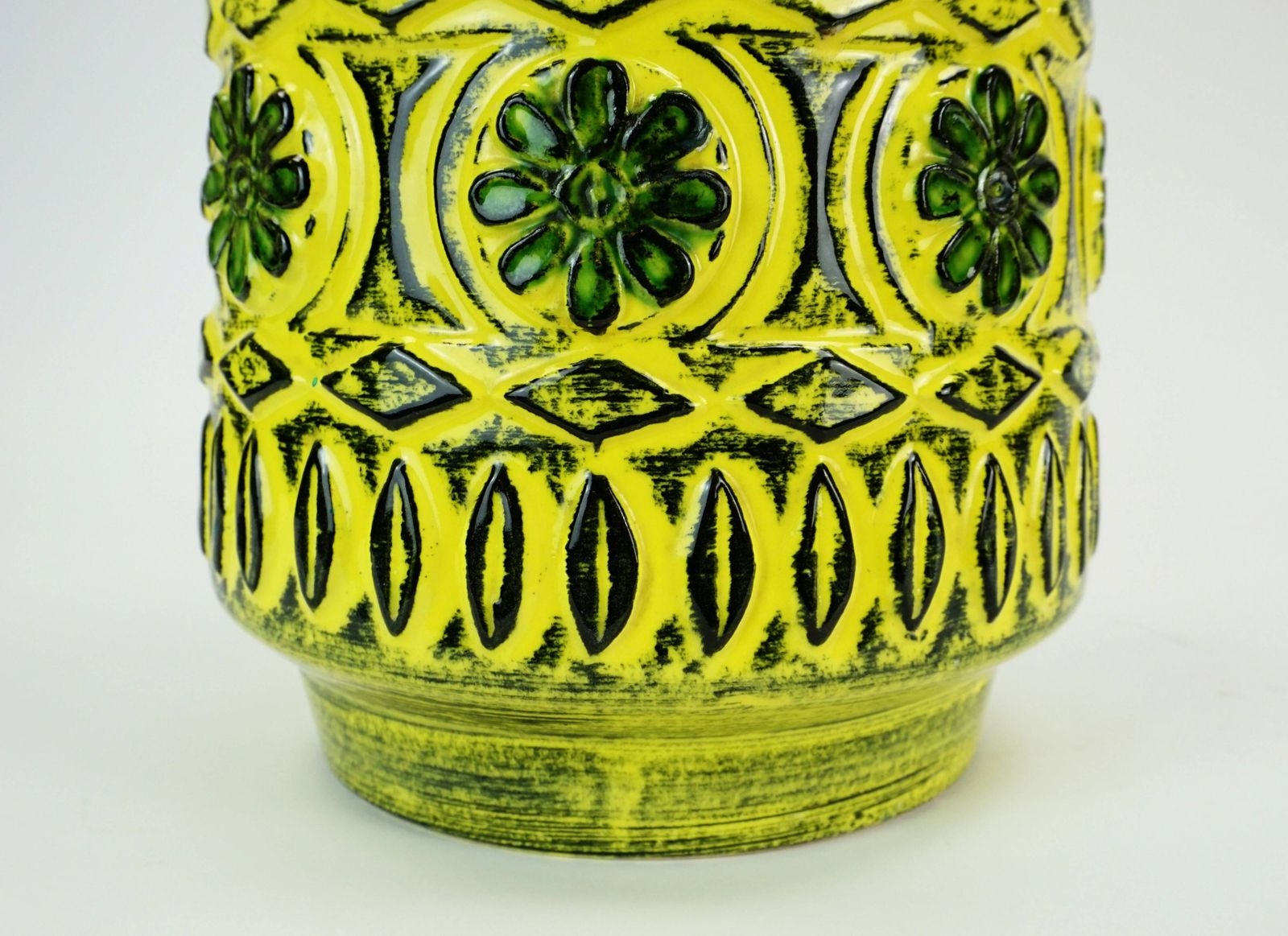 1960s Bay Ceramic Vase With Raised Floral Decoration In Green, Yellow, And Black, Model 76 40 photo buy