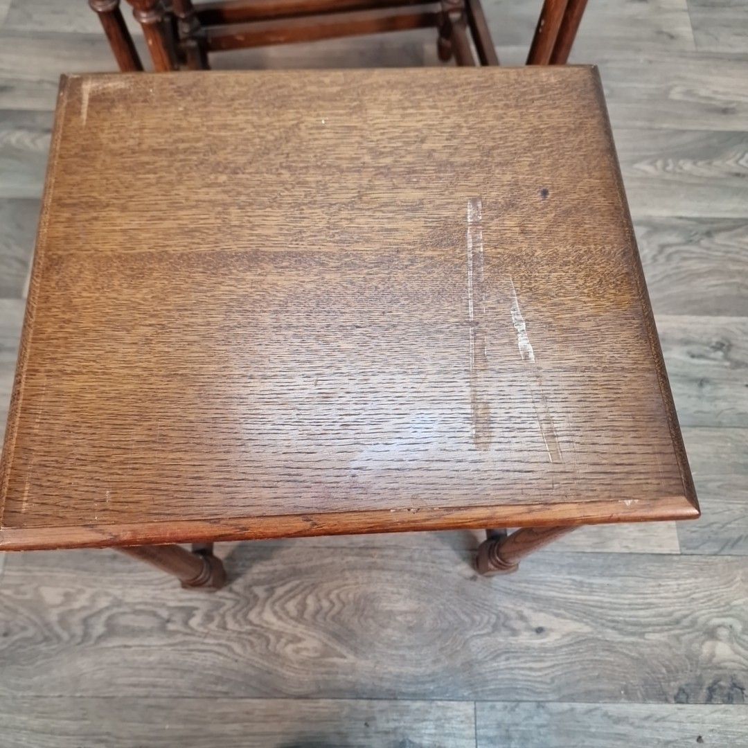 Antique Nesting Tables Oak Turned Legs Wooden Vintage Retro Side Lamp Nest photo vintage
